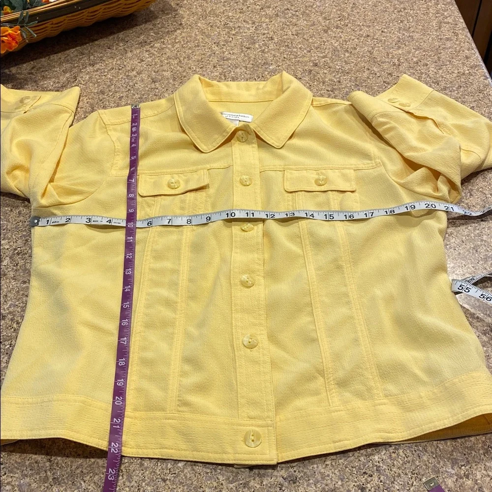 Christopher Banks Petite Large Yellow Button Top or Maybe a Lighweight Jacket - Picture 8 of 16